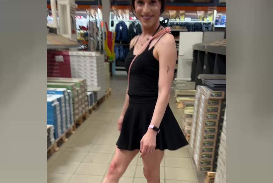 Ich bin ne dauergeile S***y S**t! Nude in Public und geiler F**k am Badesee! FULL Clip exklusiv NUR  von TV_Helena_Kimberly