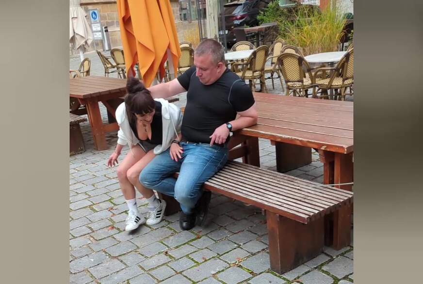 In aller Öffentlichkeit bloßgestellt! B*****t, g********n und a*********t! FULL CLIP nur HIER!! von TV_Helena_Kimberly