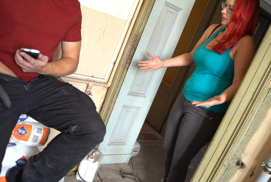 Bea-B**tercup: ERWISCHT - Handwerker beim w****n erwischt!