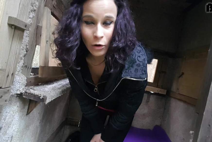 Alicia_Charisma: Vibratorfun in the forest