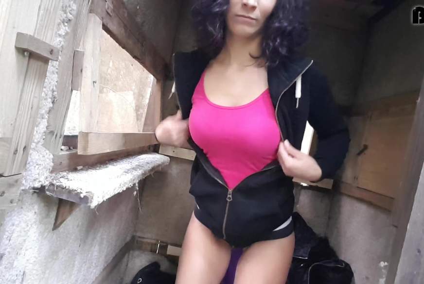 Alicia_Charisma: Vibratorfun in the forest