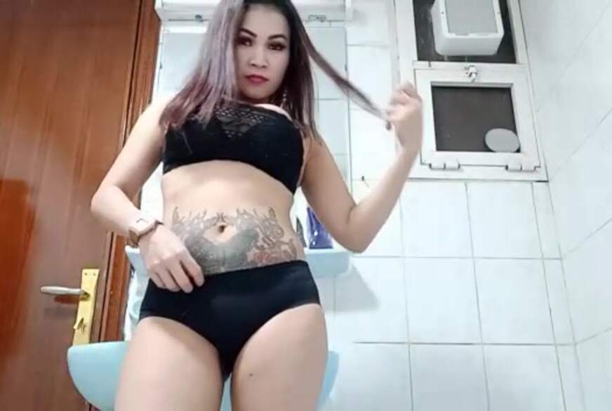 HotVanessa: gleichmal die Freischwinger wieder auf Vordermann bringen shcön