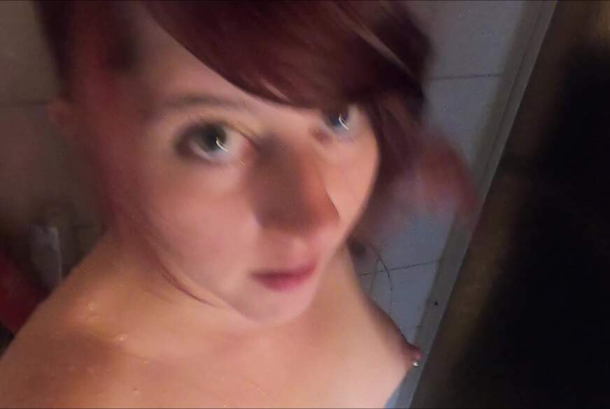 Melanie-Sweet: Ich zeige mich Dir zum ersten Mal nackt