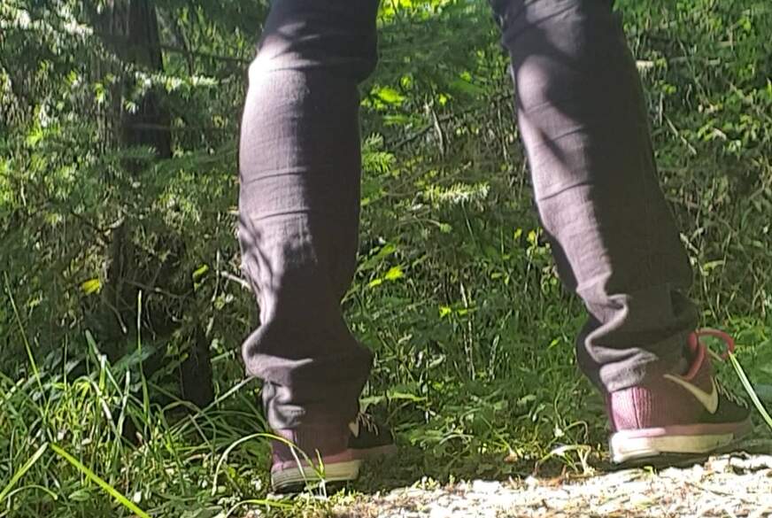 Geilstes NS Video Outdoor mit nackten Titten von SexySuesse pic1