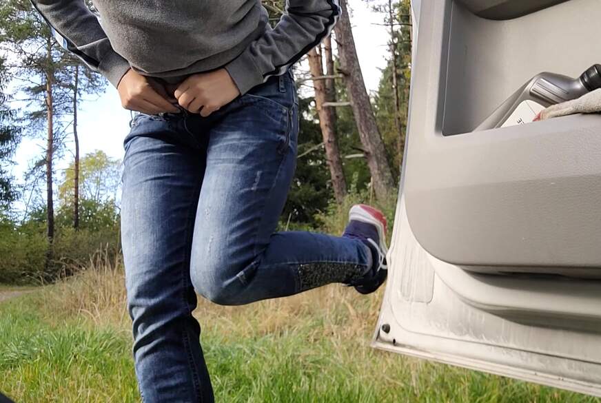 SexySuesse: Sexy Jeanspo, P**si am Straßenrand, wurde ich gesehen?