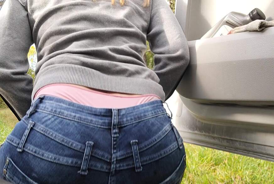 SexySuesse: Sexy Jeanspo, P**si am Straßenrand, wurde ich gesehen?