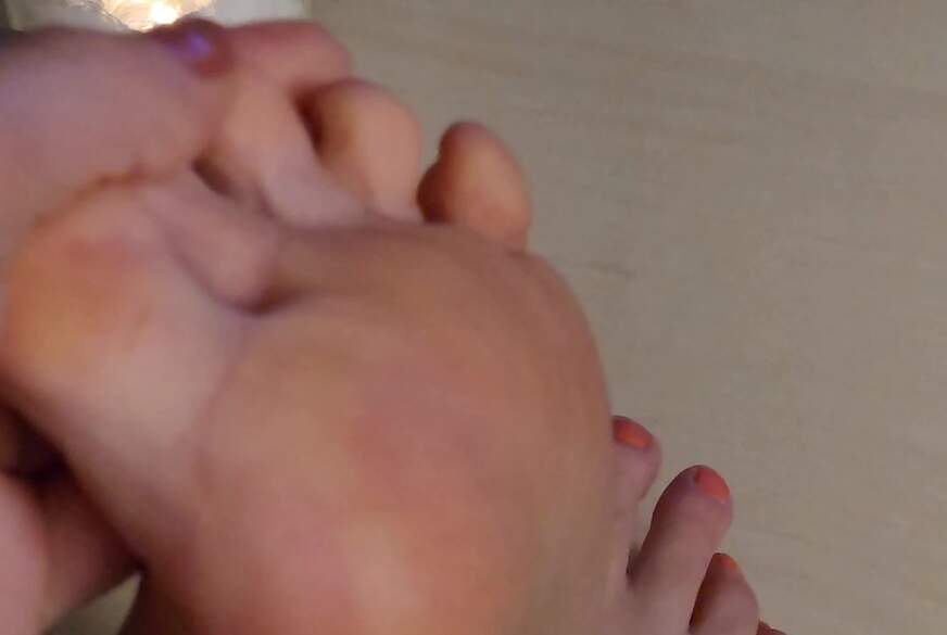 SexySuesse: FEET and Nails