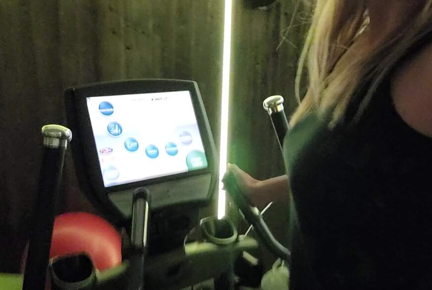 SexySuesse: Fitnessstudio