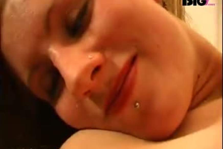 Rebecca: Meine Dildosammlung Teil 2