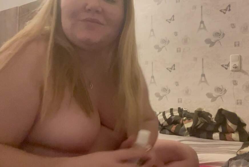 Erdbeersahnehot: A**l dehnen mit verschiedenen Toys