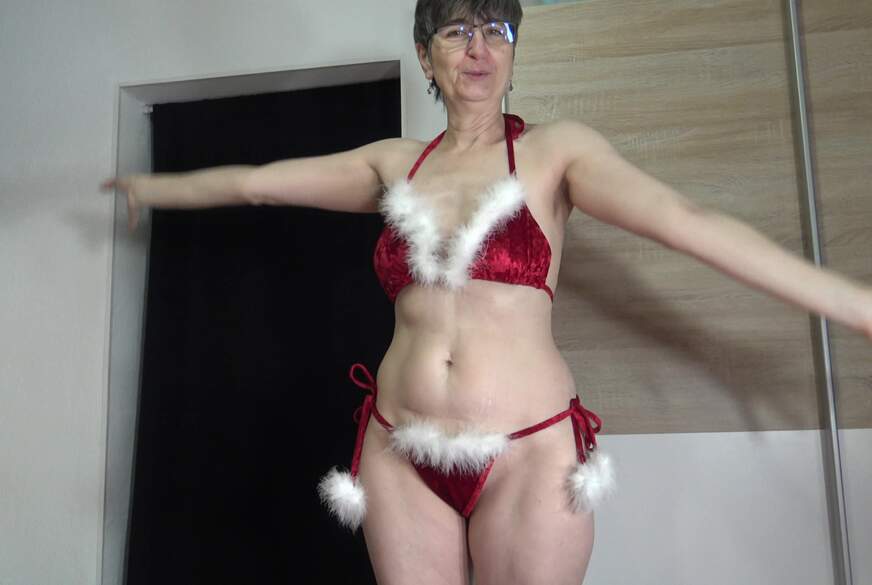 Merry Christmas 2021 von GermanHotMilf pic2