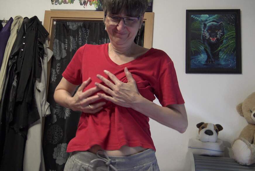 GermanHotMilf: Huge C*****t