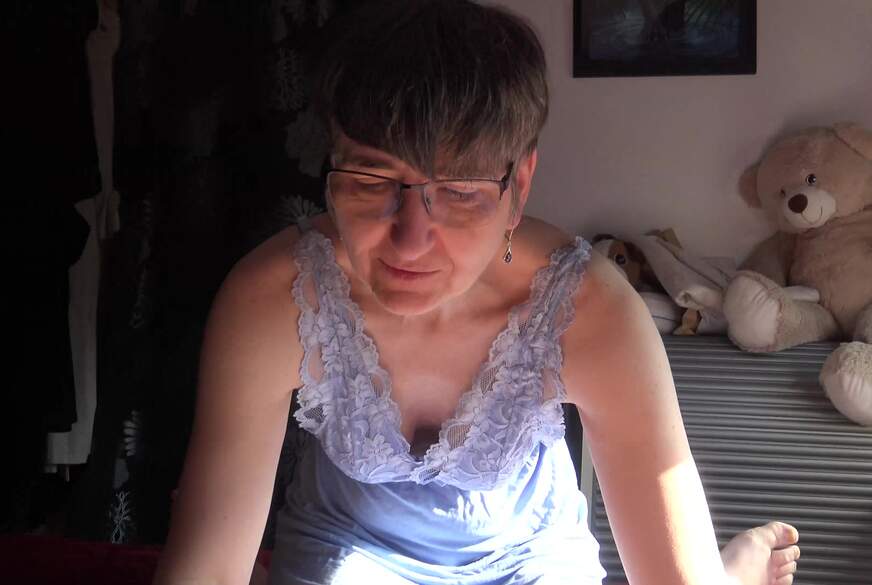 GermanHotMilf: Swallow Sunday