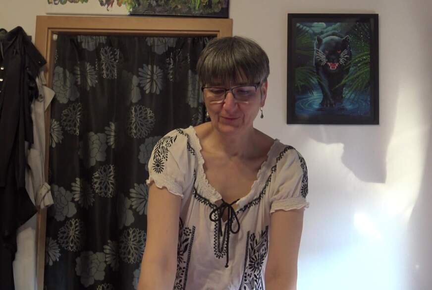 GermanHotMilf: Frühlings S****a