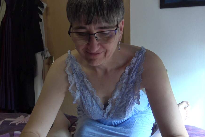GermanHotMilf: C**k S**king