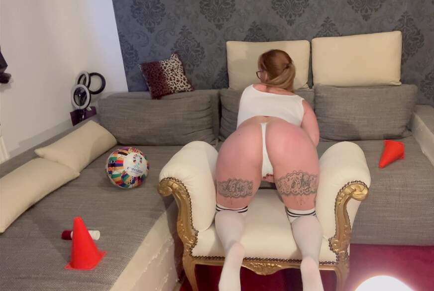 LenaBang: Kann ich dich von Fußball ablenken?