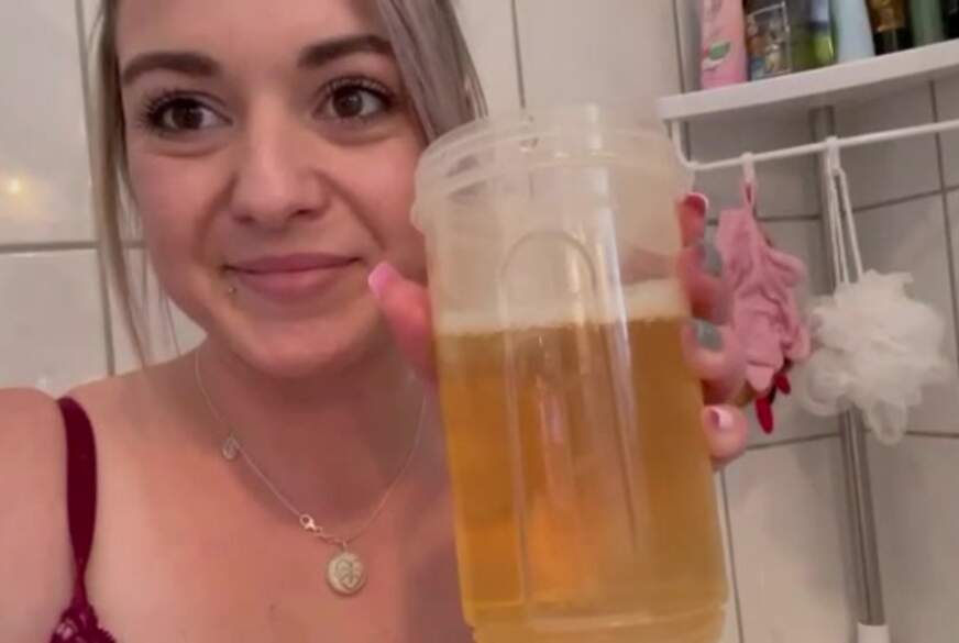 MissesPenny: P**s-Compilation