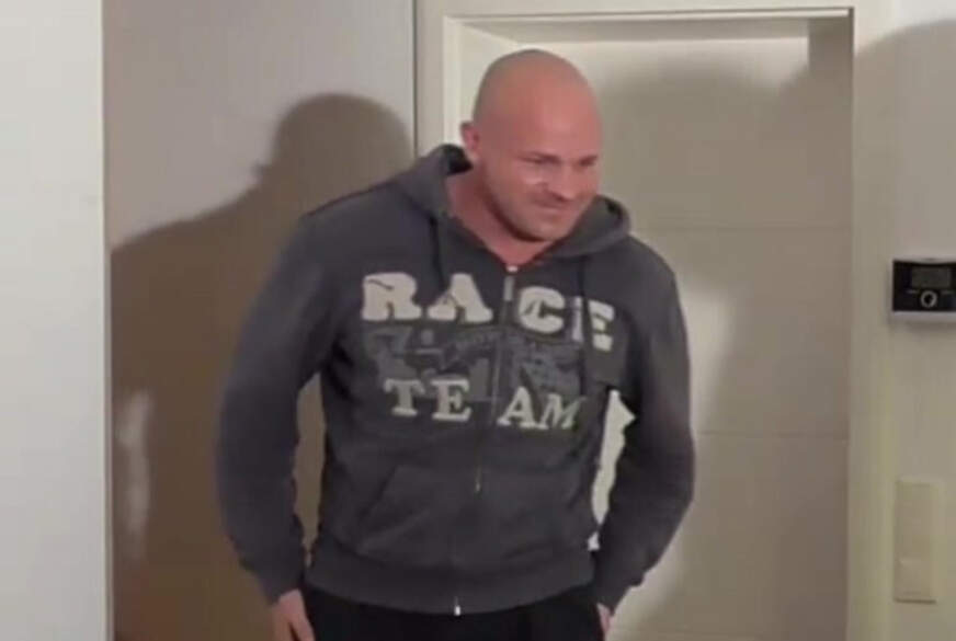 Überraschung - die total perfekte Frau! von Mira-Grey