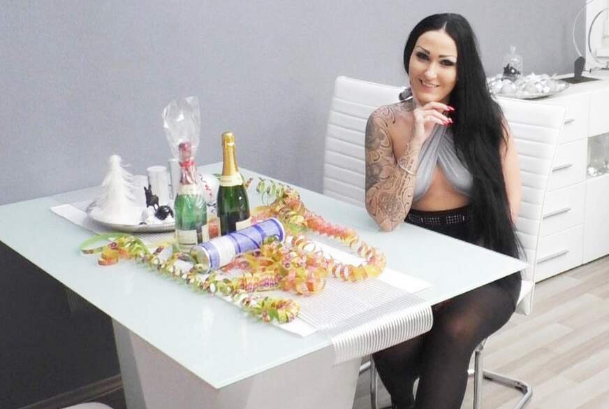 Mira-Grey: Silvester im A***h!