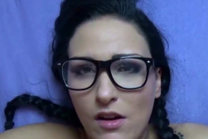 Mira-Grey: S****z mich voll!