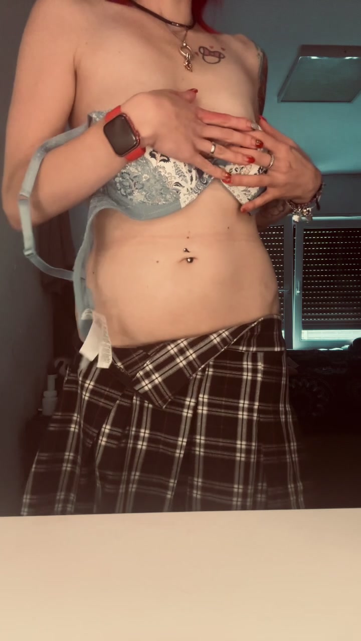 Strippen Minirock schicker Minirock ... ich ziehe mich aus  