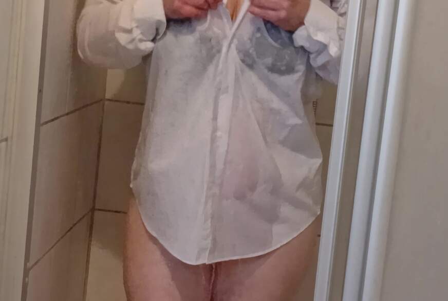 Tristesse: Duschen kann so erotisch sein