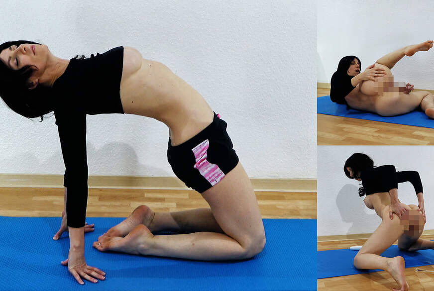 Mineaxx2: Beim Yoga gestört Teil 3 - A**l Plug, Glass Dildo und Vibrator