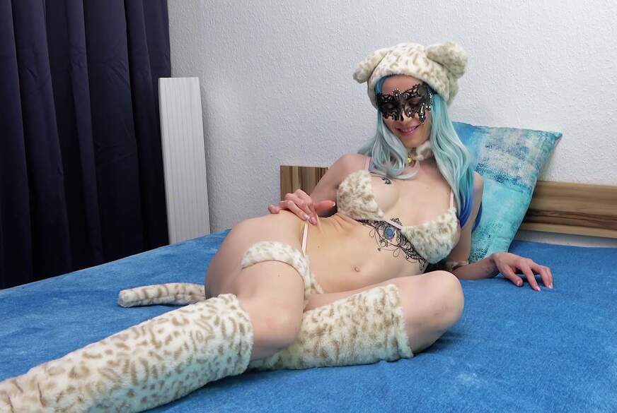 Mineaxx2: Lass uns ein P***y Video machen! Kann auch falsch verstanden werden!