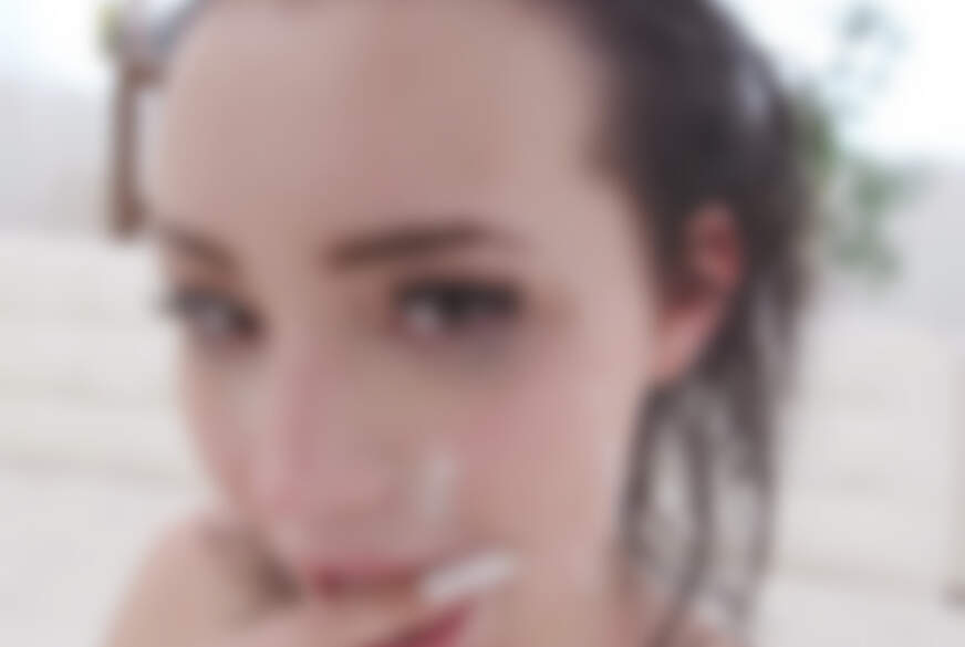 Crazy-Kim: Was bin ich nur für eine devote s*****zgierige T***y F**k Sklavin