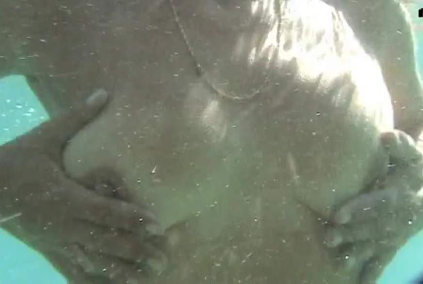 ADRIA URLAUB Unterwasser M****i und Titten von Cora-Xtrem pic3