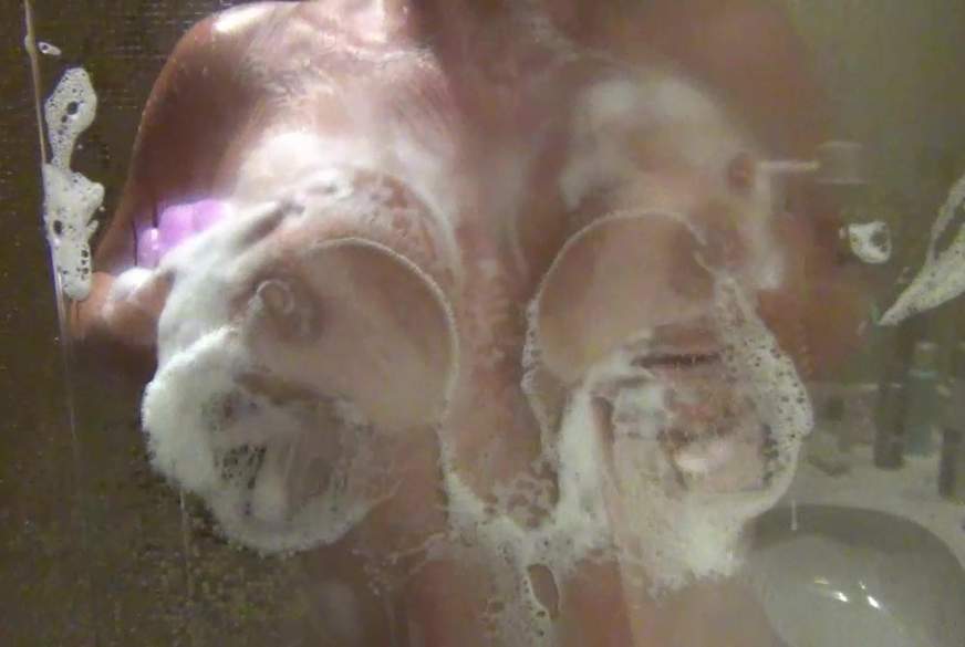 Schau mir beim Duschen zu von Cora-Xtrem pic4