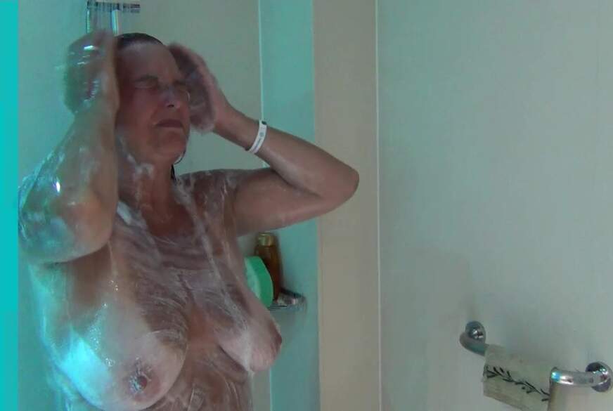 Cora-Xtrem: Duschen nach dem Strand