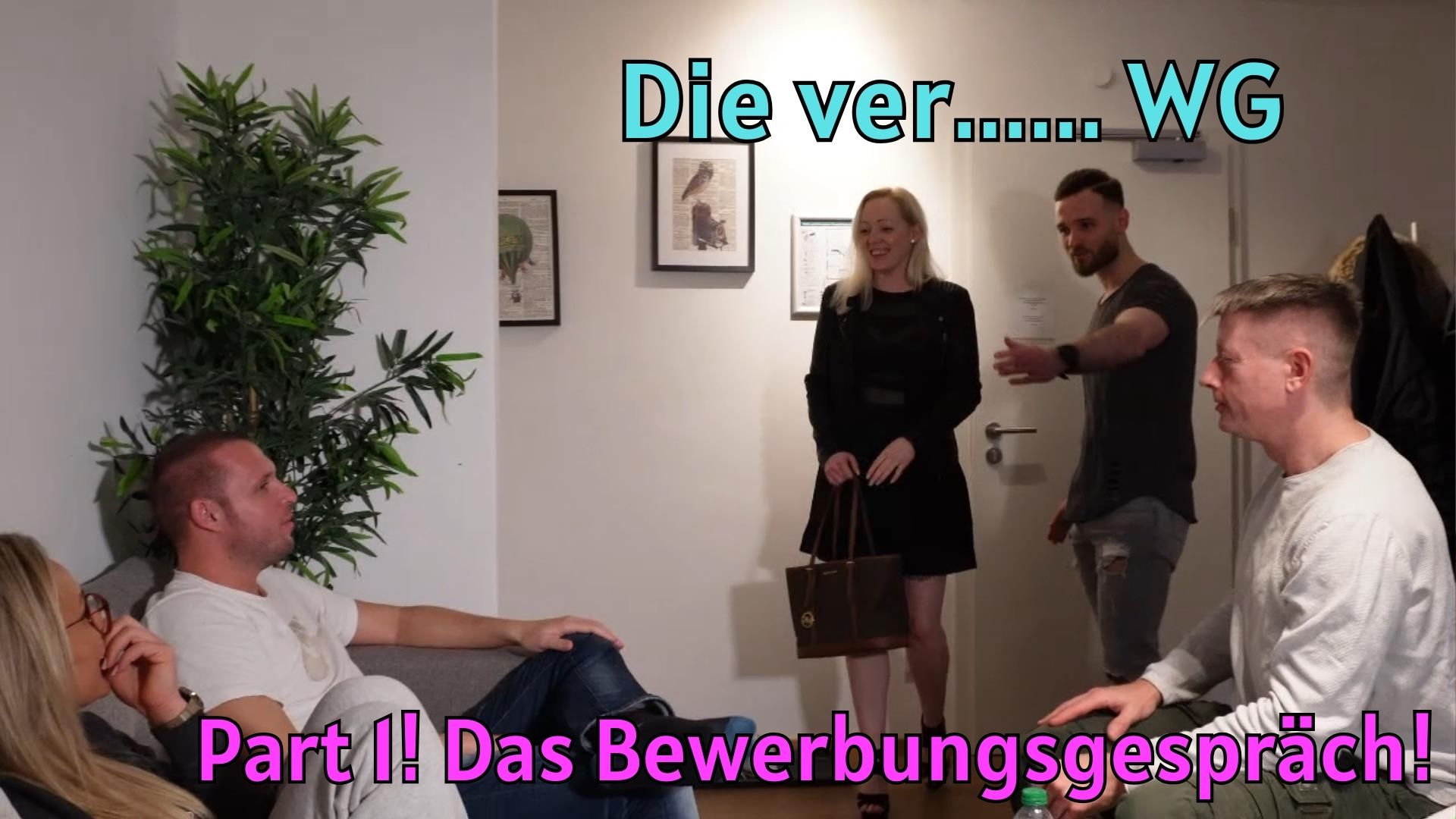 Da stand in der Zeitung das ein Zimmer in einer Ppen Mindet WG frei geworden ist! Geil, dachte ich was auch immer „Open Mindet“ heißt. Hoffentlich das was ich mir dabei vorgestellt habe! Kurz angerufen und da hab ich mich schon gewundert was die dort für Angaben wollten. BH Größe, Gewicht und Vorlieben… Aber hey was macht man nicht alles für ein Geiles WG Zimmer. Und schwups hatte ich einen Termin zur Besichtigung ! Es war ein hartes Bewerbungsgespräch so viel sei verraten… Ob ich das Zimmer wohl bekommen habe?

#ficken #hardcore #blasen