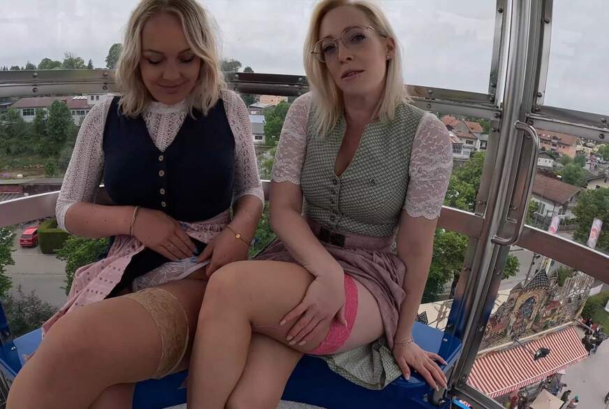 Lea-kirsch: Volksfest Riesenrad SKANDAL! Zwei geile Dirndln reiten Fremden XXL-s*****z im Taxi  S****a-Kuss mitt
