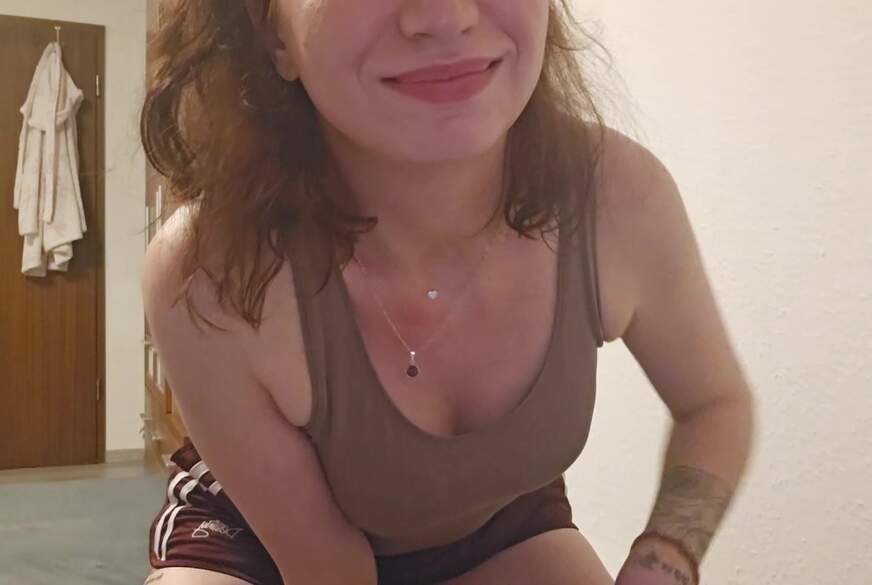 ElenaVoss: Mein erstes Video nach der längeren Pause! Solo Strip