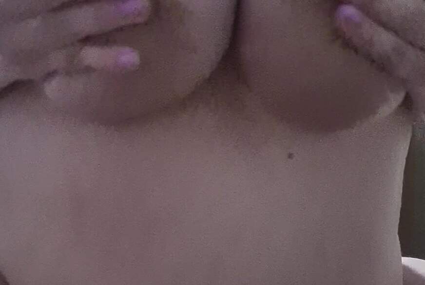 CurvySandra: Natur Brüste