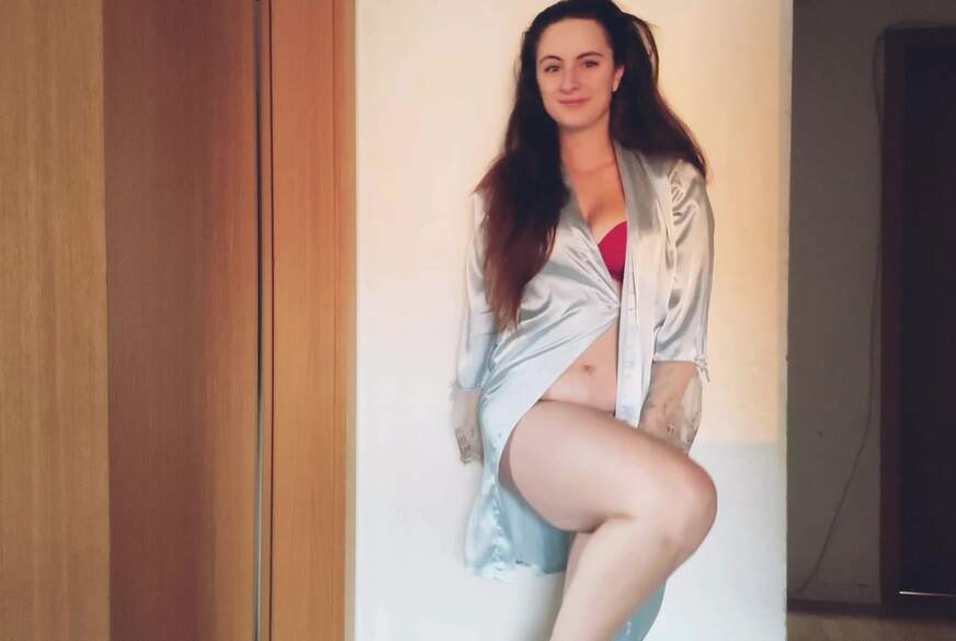 SinisterLime: Zuhause lieber etwas leichter bekleidet...