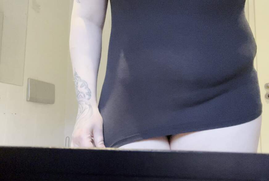 Karina12: Nackt und natürlich