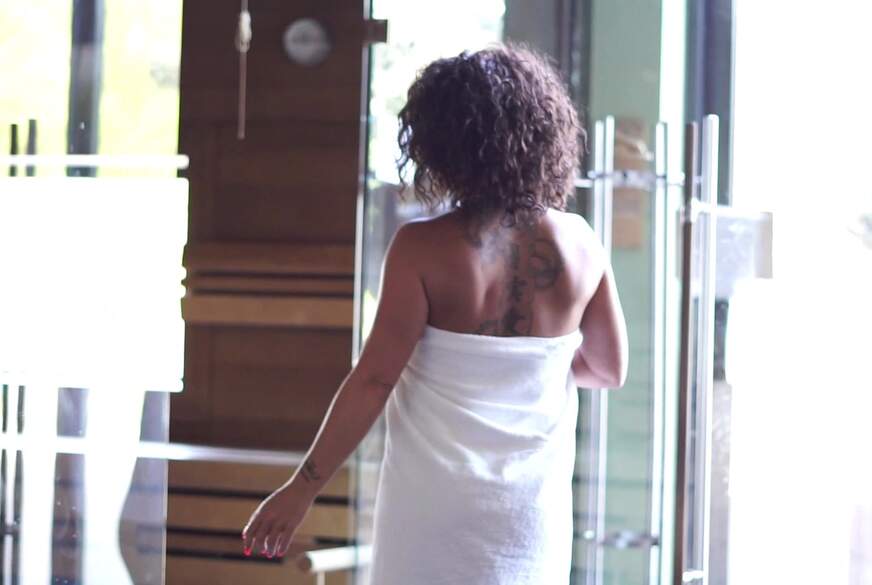 Valentina69: Spa Day