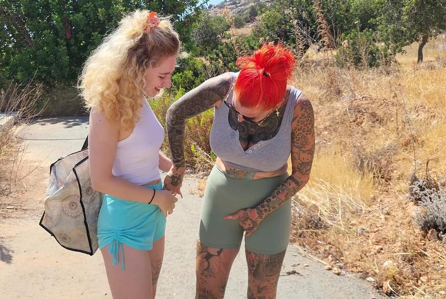 MaryJane-Auryn: Zwei geile P********n machen sich gegenseitig n**s!