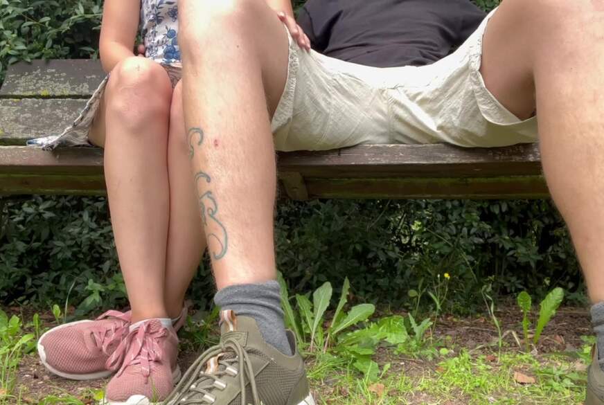 Peach116: Quickie auf der Parkbarnk. Fail-Video