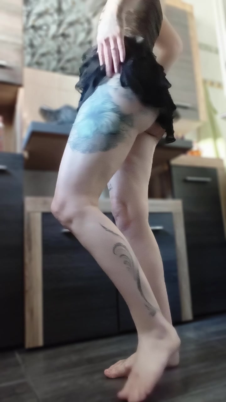 Heiß, heiß , Lustvoll Hab mit mir im Bad Spaß wie ich mich verwöhne