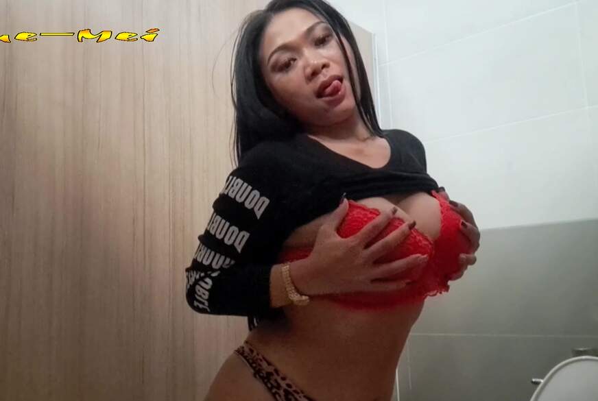 Sue-Mei: Sue-Mei-Heute im Nagelstudio