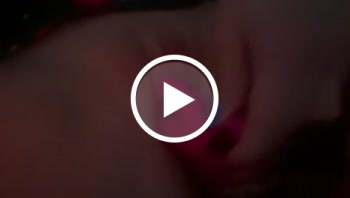 Oh geil so nass und feucht ich brauchte es einfach mal wieder so sehr bis ich ganz ausgelaufen bin Oh geil so nass und feucht ich brauchte es einfach mal wieder so sehr bis ich ganz ausgelaufen bin