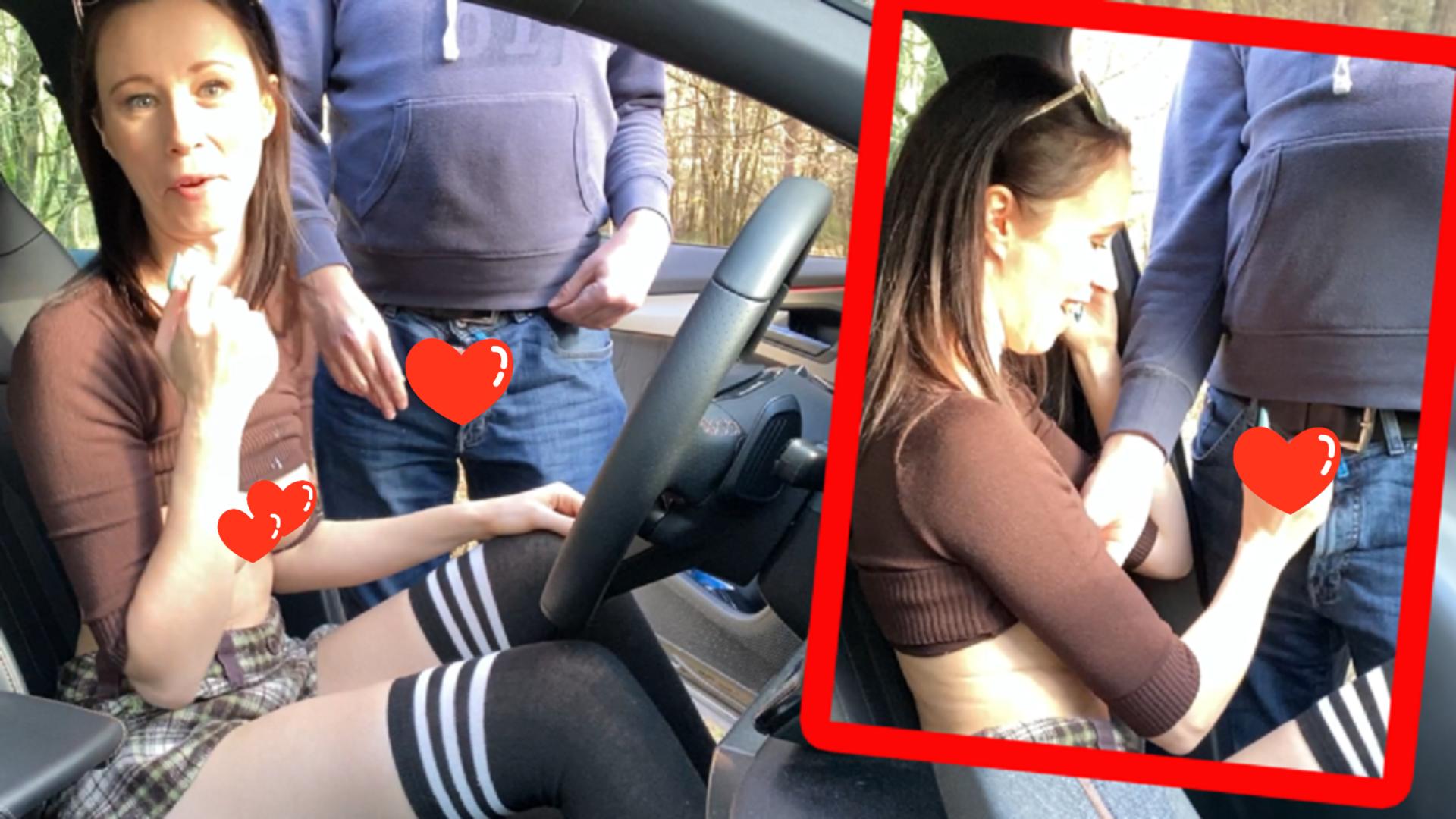 Oh mein Gott, ich wusste erst nicht, ob ich es hier wirklich hochladen sollte. eigentlich war ich auf dem Parkplatz auf der Suche nach einer spontanen Bekanntschaft. Ich wollte einfach mal herausfinden, wie es ist mit jemandem fremdes intim zu werden. Da jedoch niemand da war, dachte ich es wäre geil ein kurzes Video von mir zu machen, wie ich es mir im Auto selbst besorge. Dabei wurde ich von jemandem überrascht, den ich sogleich etwas verwöhnt habe! Ich habe seinen Schwanz genommen und er hat mich ziemlich schnell vollgespritzt. Das war echt eine geile Erfahrung. Hätte dir das auch gefallen? Lasst gern, wenn euch das Video gefallen hat einen Kommentar und eine Bewertung da :*