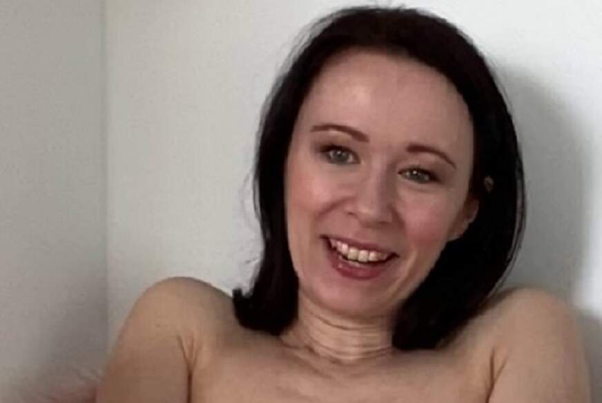 Ronya-Rabe: So nah war noch keiner! Schau genau hin, wie ich an mir spiele!