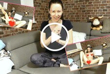 Welche Größe passt rein? Analplug engt Muschi ein! ab 25 Brünett Rasiert Schwarzhaarig Solo Frau Natur Masturbieren Analsex Nahaufnahme Dildos/Vibrator Gegenstände einführen Plug Gespreitzte Muschi 