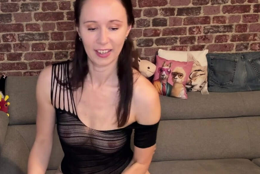 Ronya-Rabe: Geil a*********t! Meine Toys bringen ihn zum kommen!