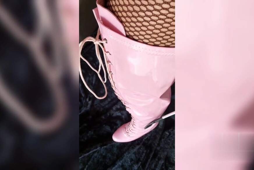 LadyDomisa: Wer will mein Stiefellecker werden? Dirtytalk !!!