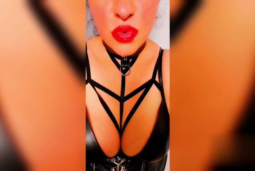Spitting von Pornopuppe von LadyDomisa pic3